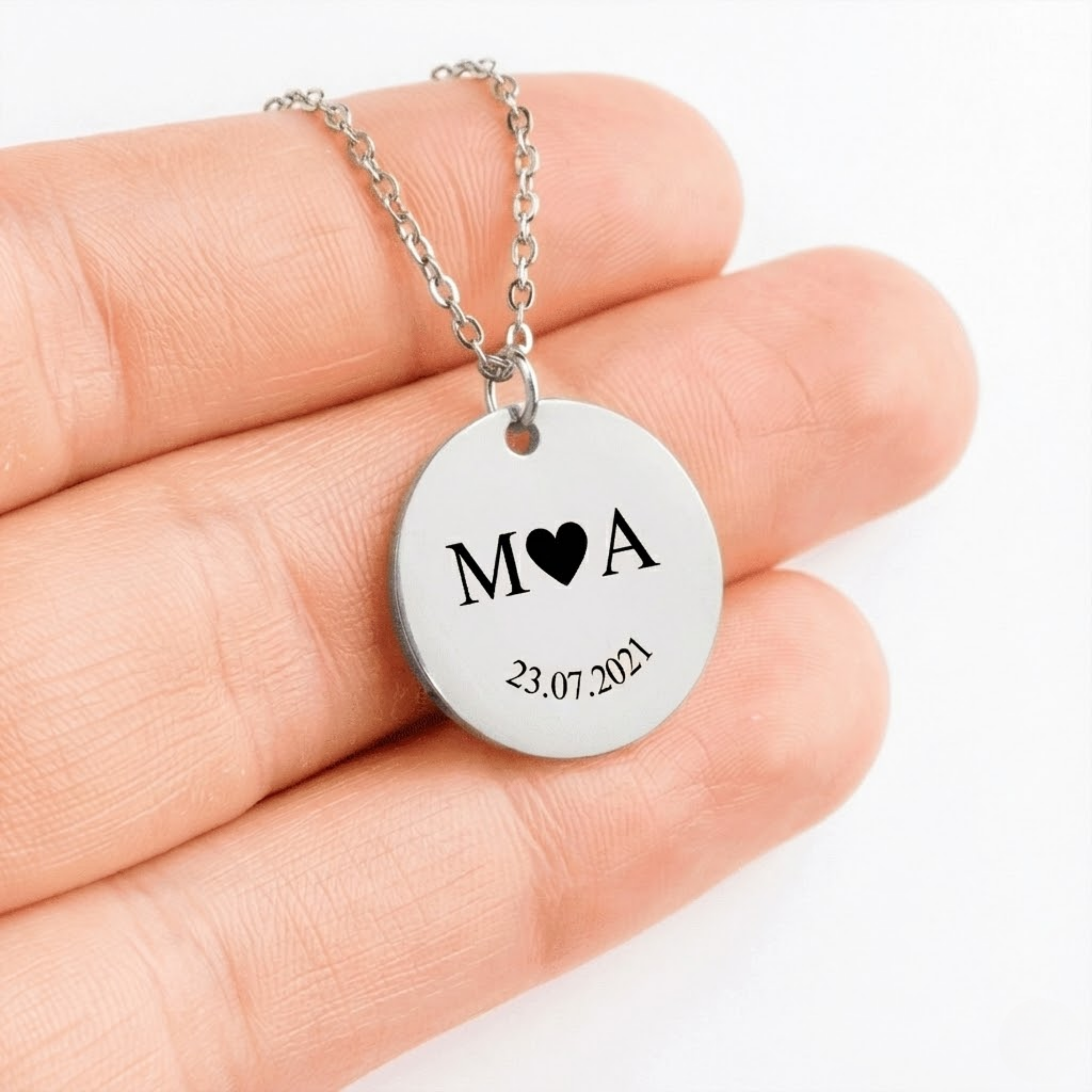 Amélia Circle Pendant